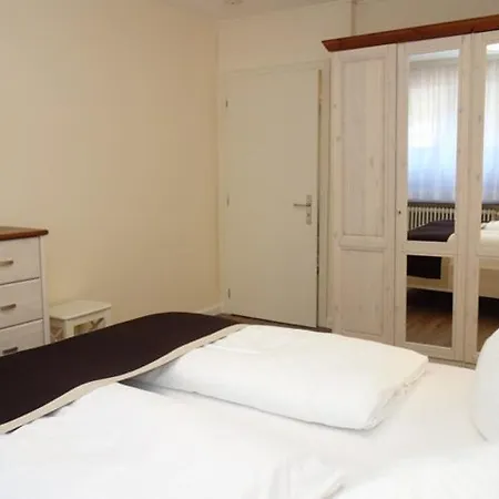 Teunis-wohnung 1 Apartamento